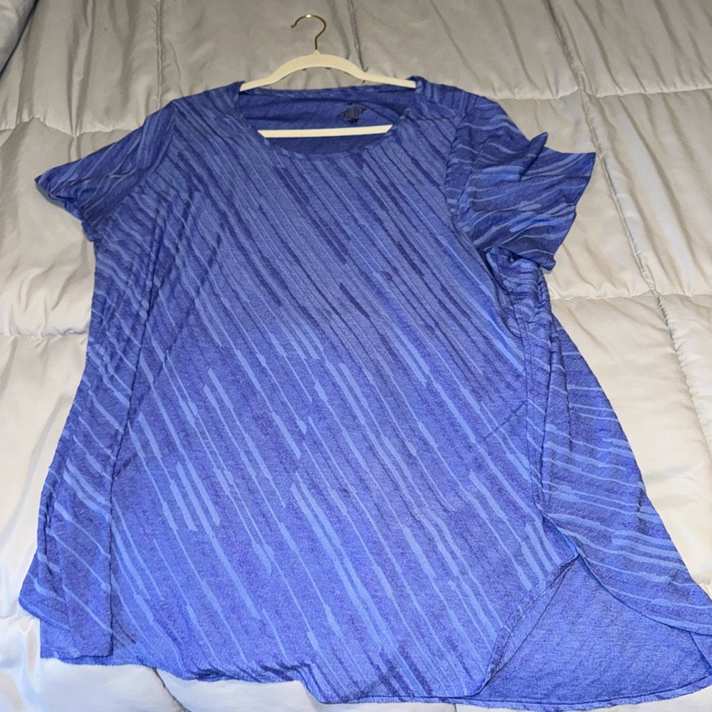 active blue shirt